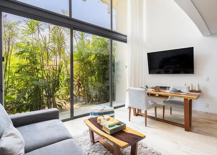Mistiq Gardens Apartamento