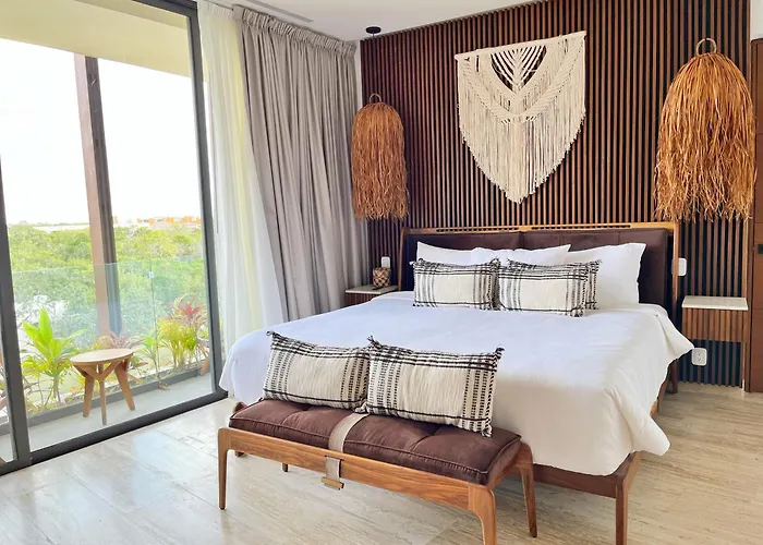 Mistiq Gardens Apartamento